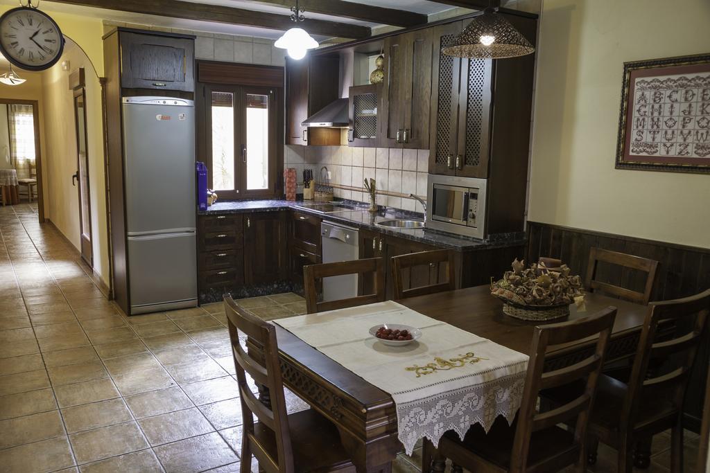 Casas Rurales Arroal Сотосеррано Экстерьер фото