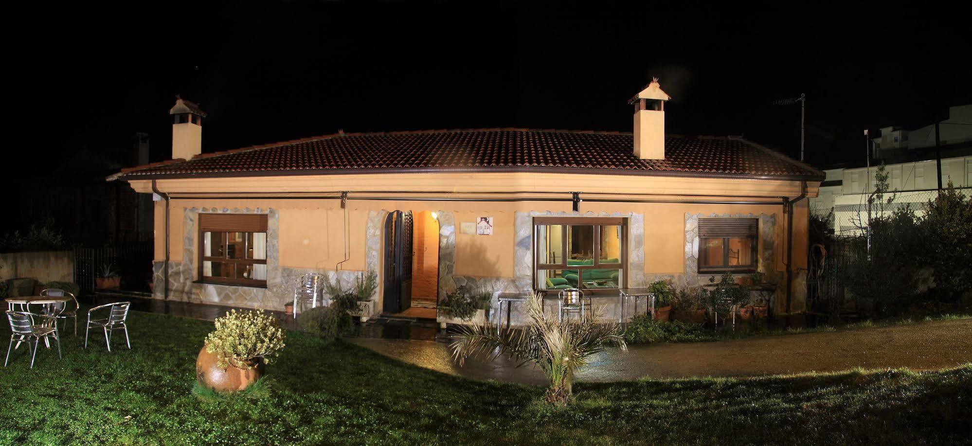 Casas Rurales Arroal Сотосеррано Экстерьер фото