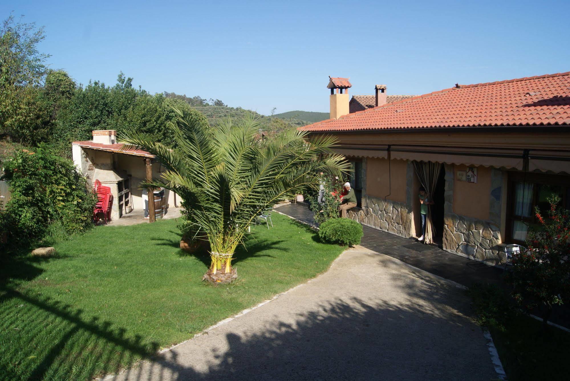 Casas Rurales Arroal Сотосеррано Экстерьер фото