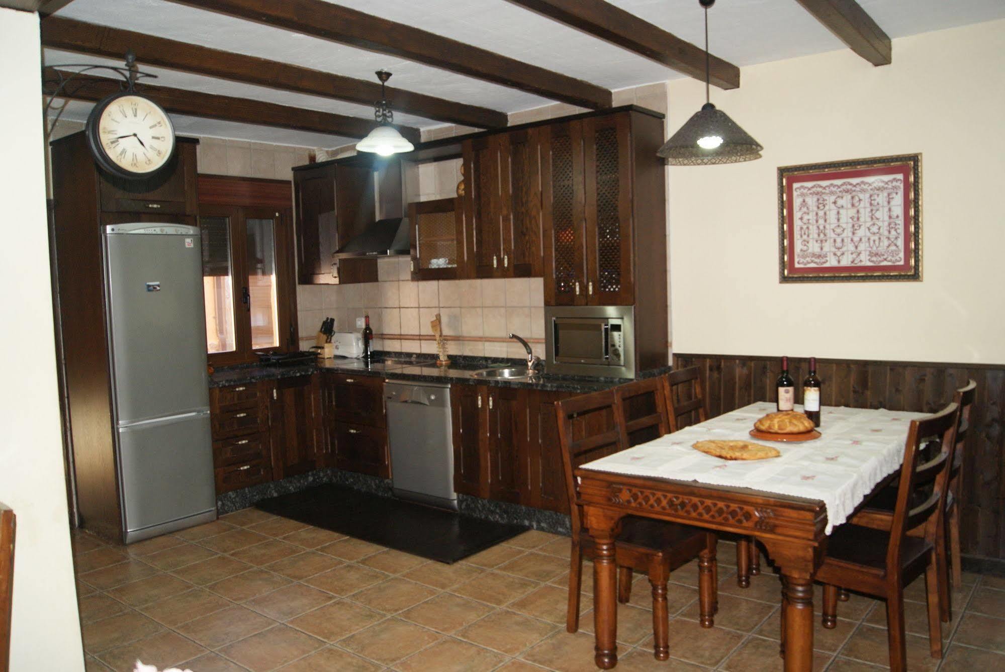 Casas Rurales Arroal Сотосеррано Экстерьер фото